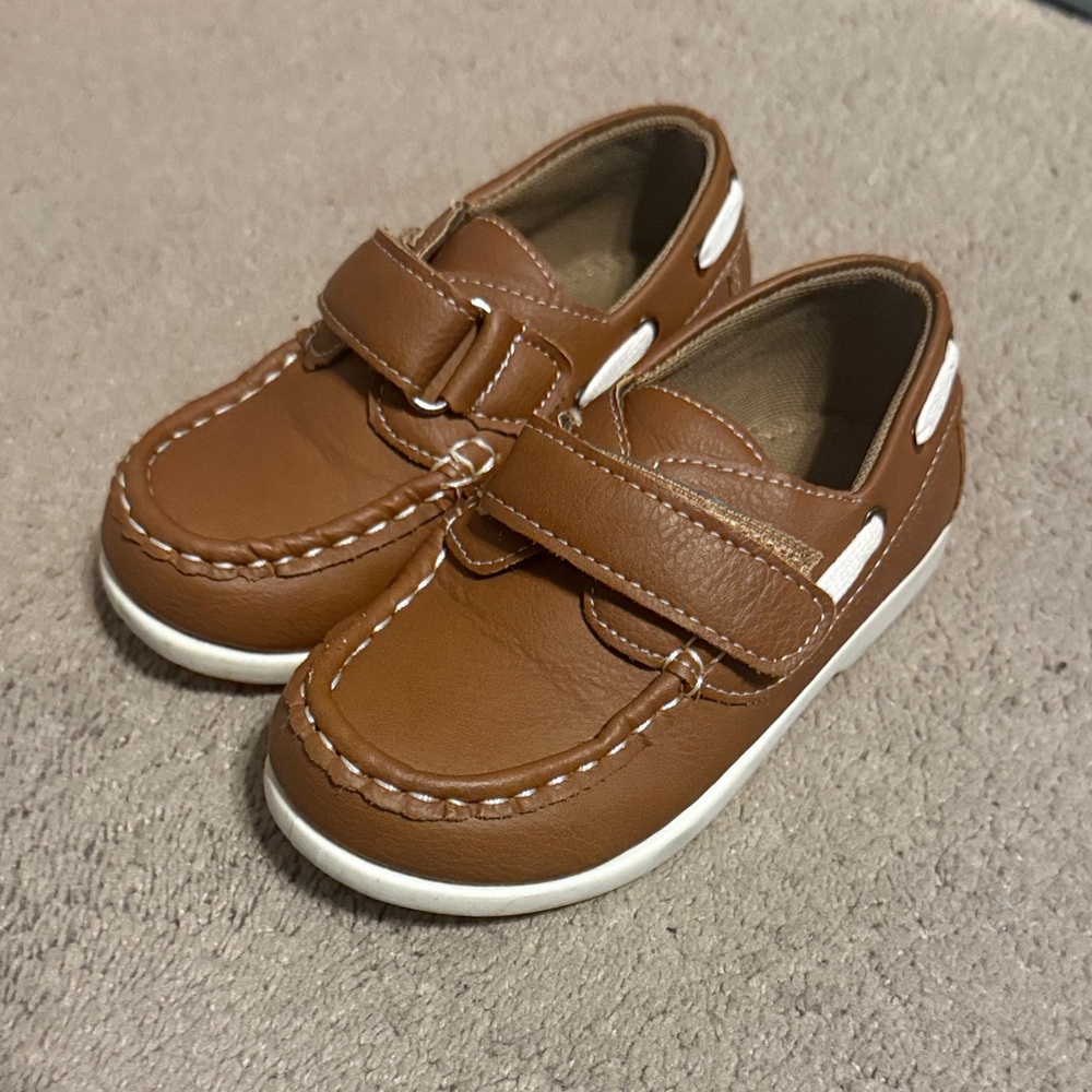 Classic Tan Kids Moccasins with Strap